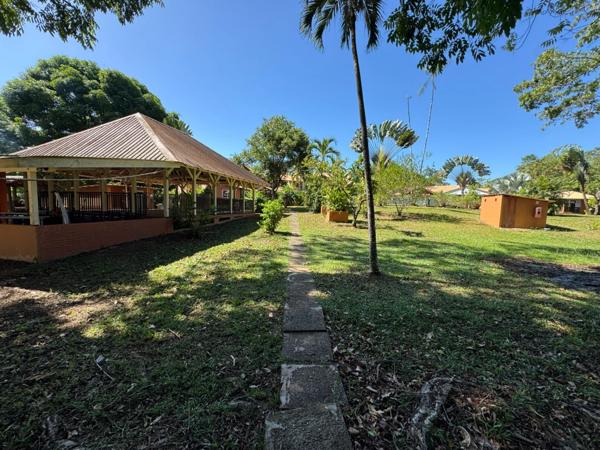 Spécial investisseur avisé, vente de deux hôtels restaurants fonds et immobiliers idéalement situés à Matoury, près de Cayenne