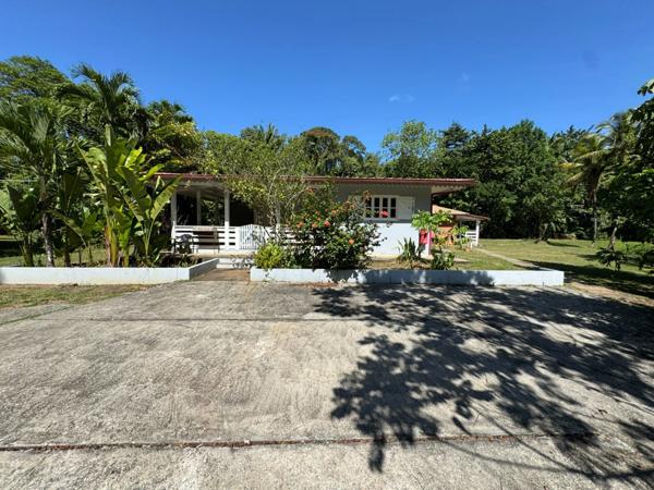 Spécial investisseur avisé, vente de deux hôtels restaurants fonds et immobiliers idéalement situés à Matoury, près de Cayenne