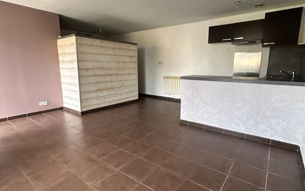 Immeuble à vendre    11 pièces • 261 m2 Hennebont