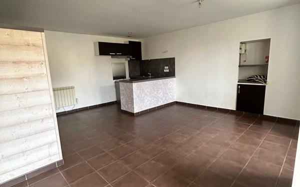 Immeuble à vendre    11 pièces • 261 m2 Hennebont