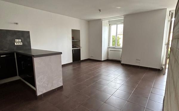 Immeuble à vendre    11 pièces • 261 m2 Hennebont