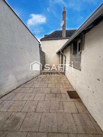 Maison de bourg, située à Joué-en -Charnie, 76 m²