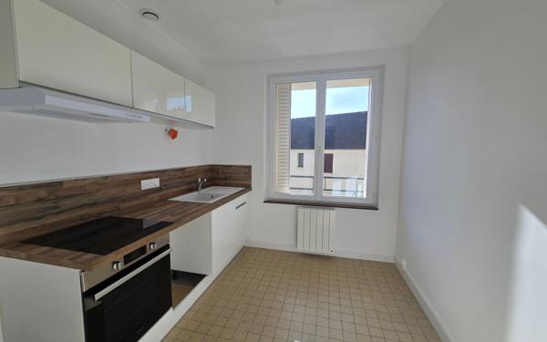 Appartement à louer    3 pièces •  Fère-en-Tardenois