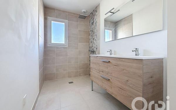 Maison à vendre    5 pièces • 90,78 m2 Challans