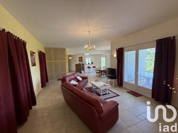 Maison à vendre 5 pièces 143 m² Barret-de-Lioure