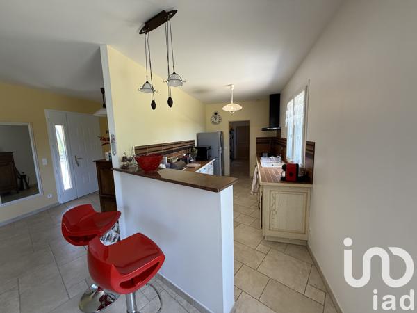 Maison à vendre 5 pièces 143 m² Barret-de-Lioure