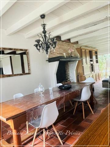 Authentique maison landaise  à Linxe 11 pièce(s) 389.94 m2