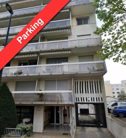 Parking / Box à louer à Vichy (03200)
