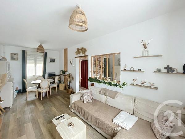 Appartement T3 à vendre  3 pièces - 69,73 m 2   COMPIEGNE  - 60