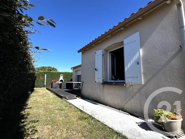 Maison à vendre  4 pièces - 88 m 2   FOURAS  - 17