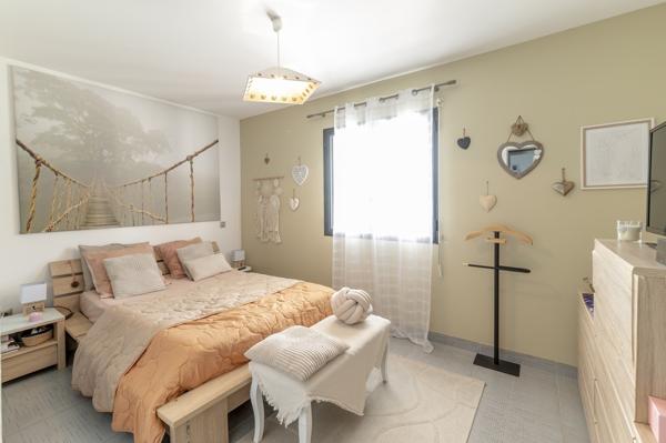 Montauban (82000) EXCLUSIVITÉ, COUP DE CŒUR, MAISON RÉCENTE T7 AVEC GARAGES ET PISCINE