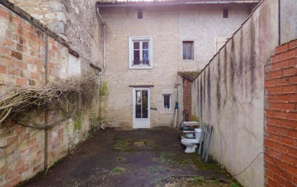 Vente Maison à rénover Sauze-vaussais   