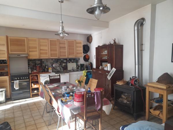 Glandage (26410) BAISSE DE PRIX !! BORNE/ GLANDAGE : Maison de village -Jardin 425m2