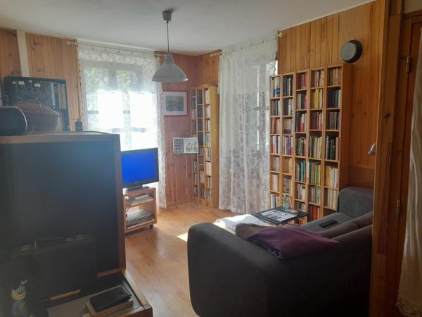 Glandage (26410) BAISSE DE PRIX !! BORNE/ GLANDAGE : Maison de village -Jardin 425m2