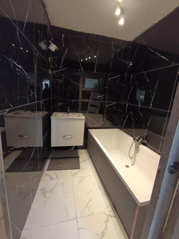 Maison de ville à l'écart de la route 70m²