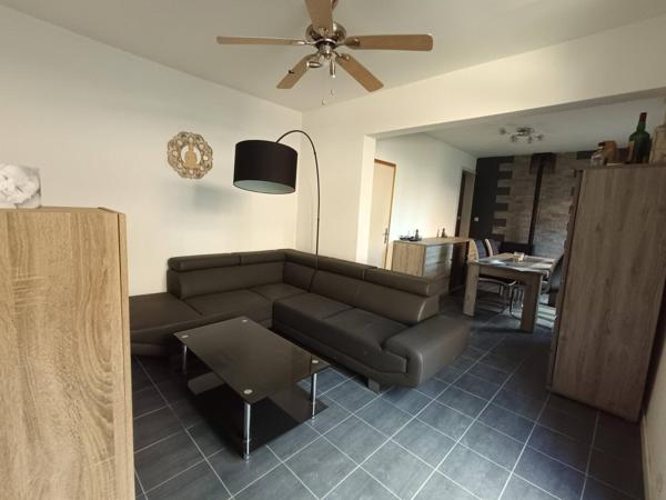 Maison de ville à l'écart de la route 70m²