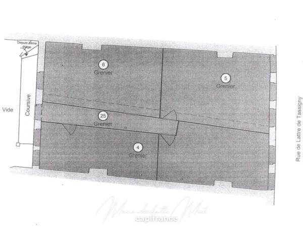 Plateau brut - Grenier de 109 m² à Pont-de-Vaux