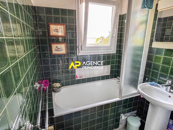 Sartrouville - La Plaine - Appartement 3 pièces 56.98 m² avec cave et parking 219 900 € **  - Référence  9591