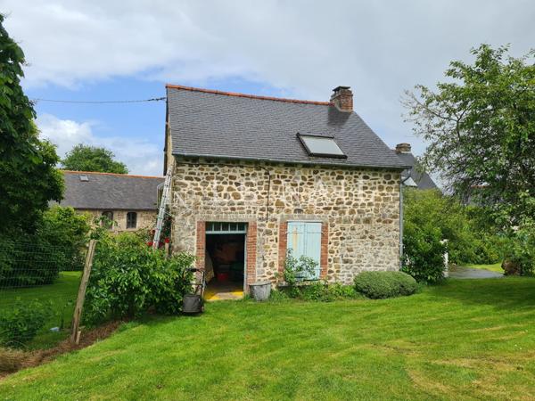 Hameau de 5 habitations entre Rennes et Dinan