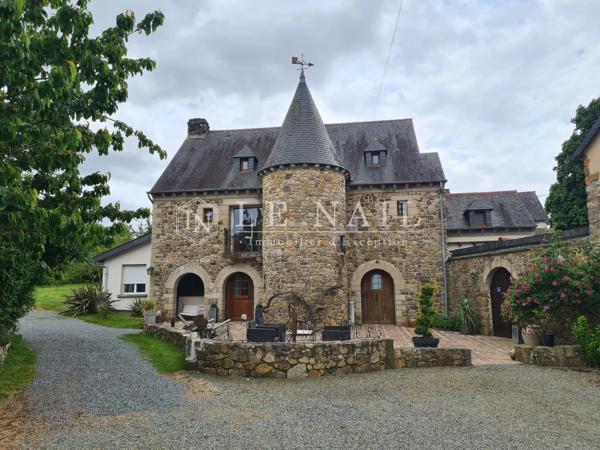 Hameau de 5 habitations entre Rennes et Dinan