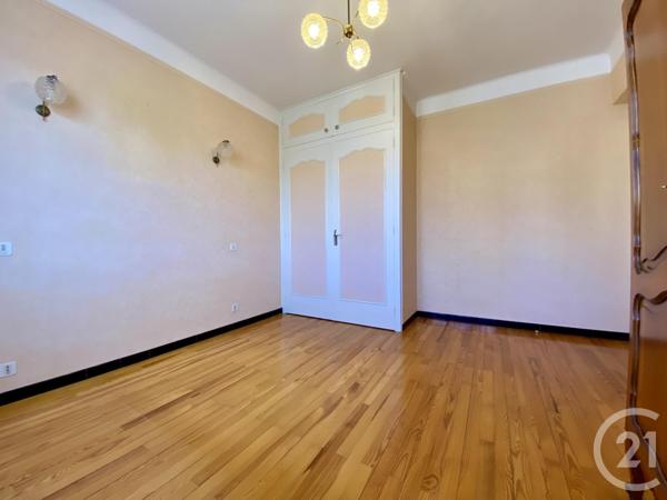 Maison à vendre  6 pièces - 127,33 m2 BELLEY - 01