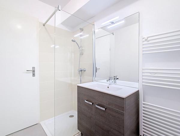 Appartement T1 Bis de 47m² avec terrasse et parking à vendre à Toulouse, dans le quartier Saint-Martin-du-Touch