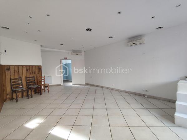 Immeuble mixte de 140 m²