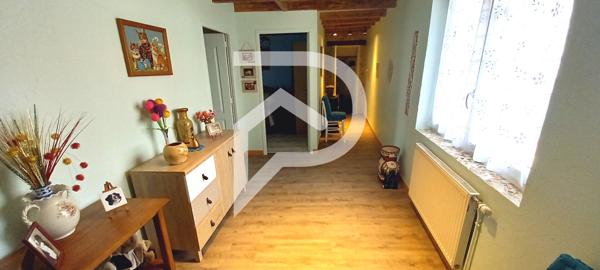 GRANDE ET BELLE MAISON SANS TRAVAUX - ITEUIL