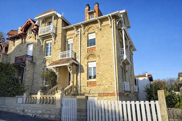 Vente Maison de luxe Biarritz 12 Pièces 305 m²