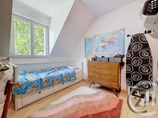 Maison à vendre  6 pièces - 156 m 2   ST JULIEN LES VILLAS  - 10