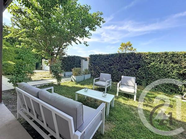Maison à vendre  6 pièces - 156 m 2   ST JULIEN LES VILLAS  - 10