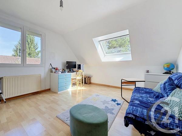 Maison à vendre  6 pièces - 156 m 2   ST JULIEN LES VILLAS  - 10