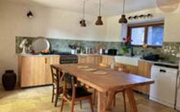 Maison à vendre    4 pièces • 130 m2 Le Pompidou