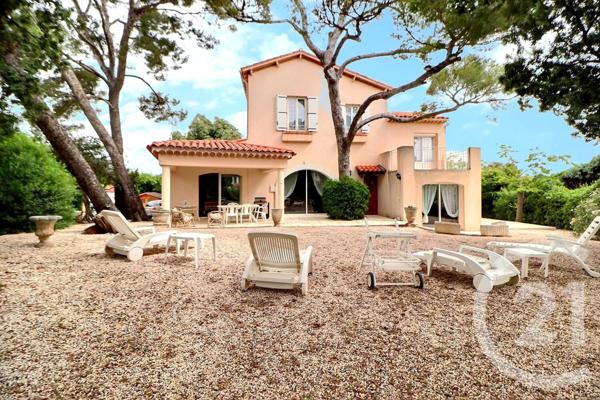 Maison à vendre  6 pièces - 130 m2 ST RAPHAEL - 83
