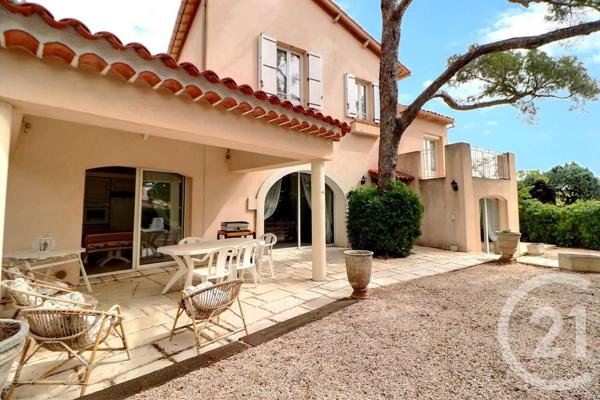 Maison à vendre  6 pièces - 130 m2 ST RAPHAEL - 83