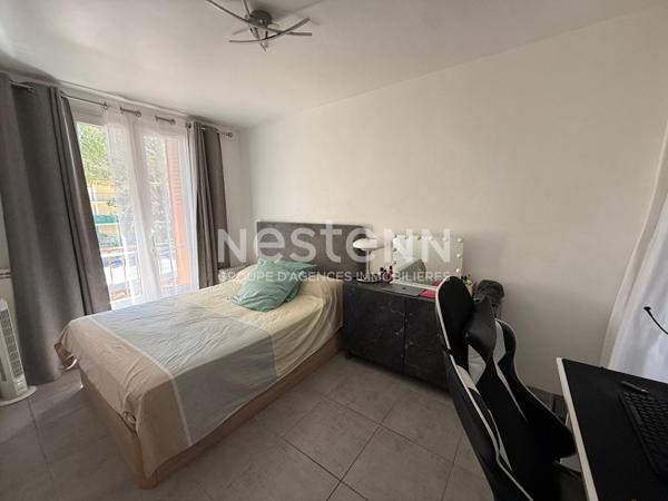 Appartement Aix En Provence 4 pièce(s) 61 m2, place de parking à l'intérieur de la résidence, 3 chambres, cave, proche des commerces