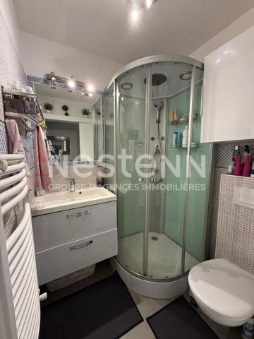 Appartement Aix En Provence 4 pièce(s) 61 m2, place de parking à l'intérieur de la résidence, 3 chambres, cave, proche des commerces