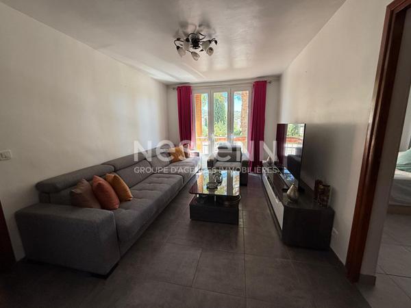 Appartement Aix En Provence 4 pièce(s) 61 m2, place de parking à l'intérieur de la résidence, 3 chambres, cave, proche des commerces