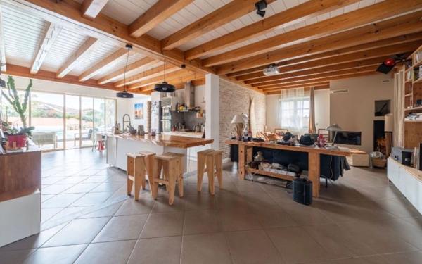 Maison à vendre    5 pièces •  La Teste-de-Buch