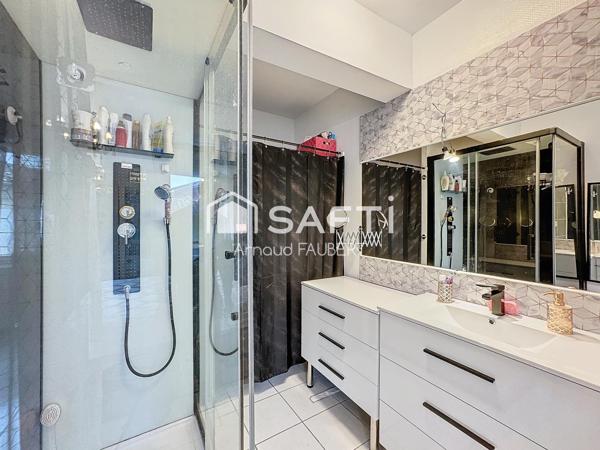 Triplex 73m2 avec deux suites parentales et balcon