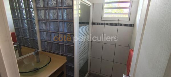 Location
                Villa125 m² - 4 Pièces -
                    SAINTE ANNE (97180)