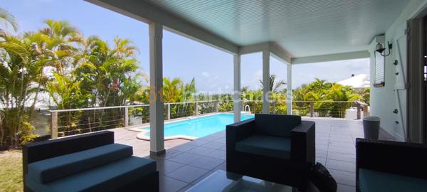 Location
                Villa125 m² - 4 Pièces -
                    SAINTE ANNE (97180)