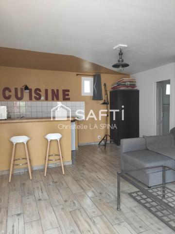 Mas de caractère avec gîtes, vue panoramique et piscine