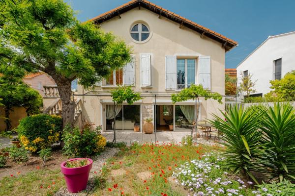 Vente Maison de luxe Marseille 8 5 Pièces 212 m²