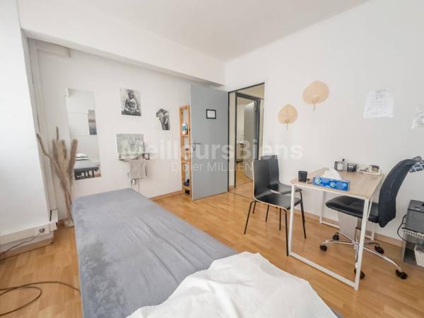 ensemble local commercial / bureaux / cabinets medicaux