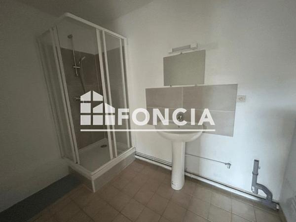 Location Appartement 2 pièces 38.6 m² - 93 RUE DE CONDE La Ferte Sous Jouarre 77260