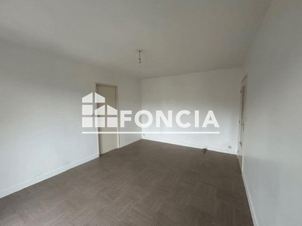 Location Appartement 2 pièces 38.6 m² - 93 RUE DE CONDE La Ferte Sous Jouarre 77260