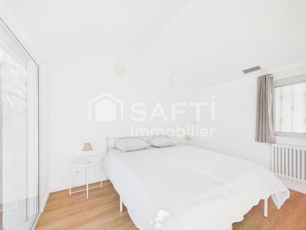 Plain-pied lumineux avec grand terrain et piscine à deux pas de Bordeaux