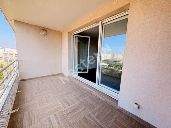 Appartement 95 m² T4 Marseille 8èm Prado Dernier Etage, Box double Terrasse vue Dégagée
