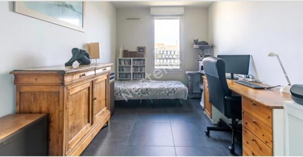 Appartement 95 m² T4 Marseille 8èm Prado Dernier Etage, Box double Terrasse vue Dégagée